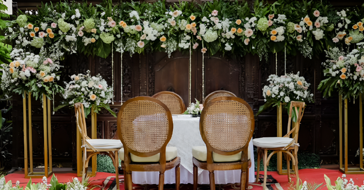 dekor minimalis pernikahan